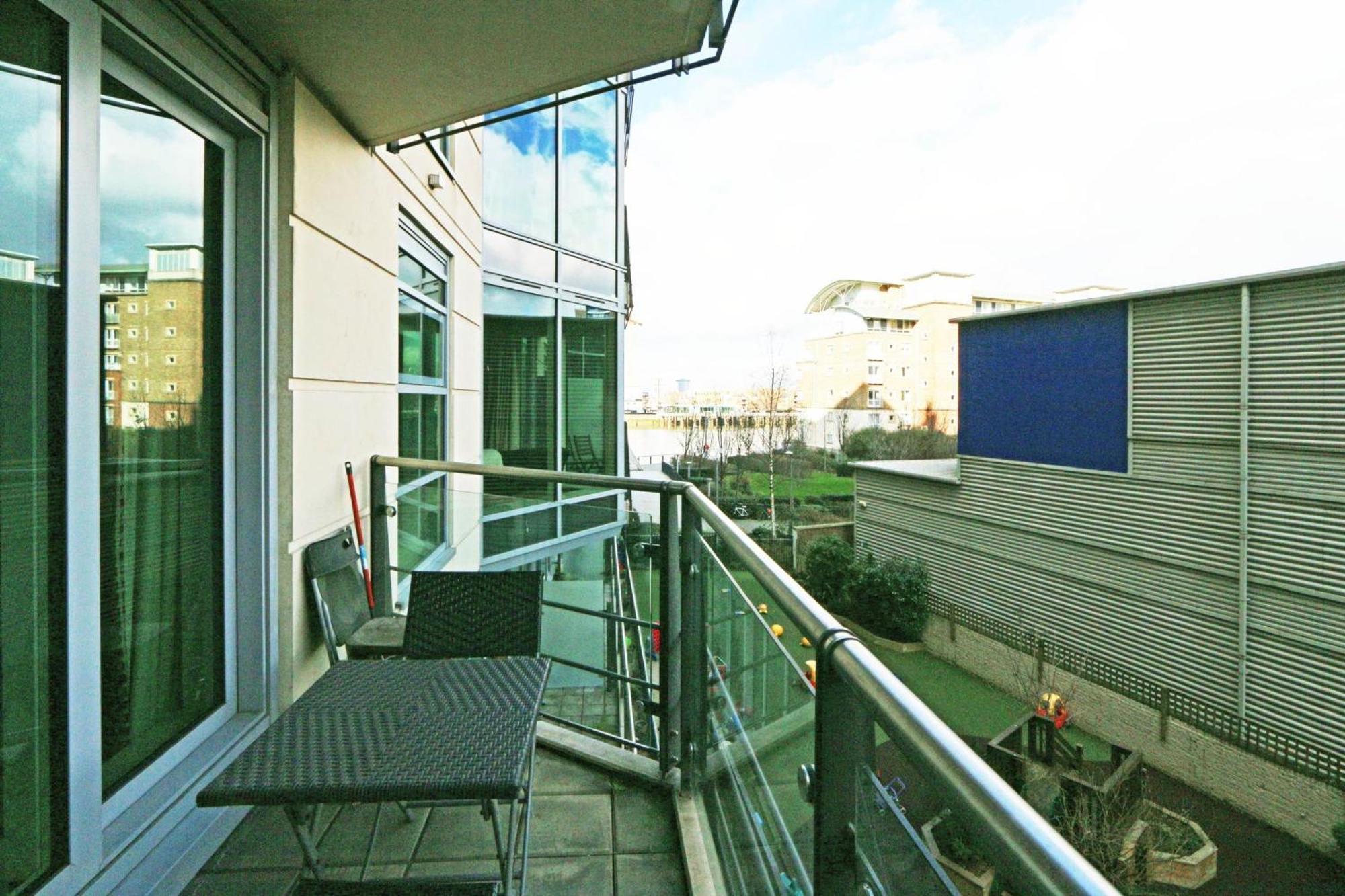 Riverside 1 Bed Apartment London Luaran gambar